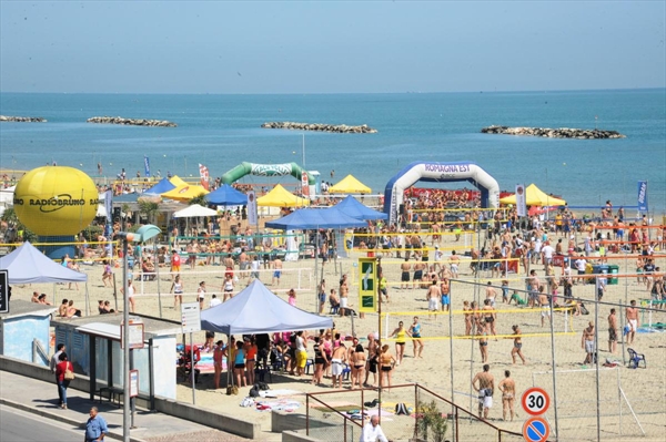 Beky Bay Sabbia Libera Beach Volley Kiklos Bellaria